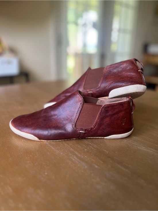 Frye Shoes - FRYE Melanie Chelsea Leather Slip On Sneaker Bootie Cognac Brown (7)